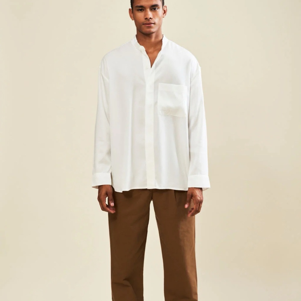 AWET Sz.S Hewitt White button down shirt